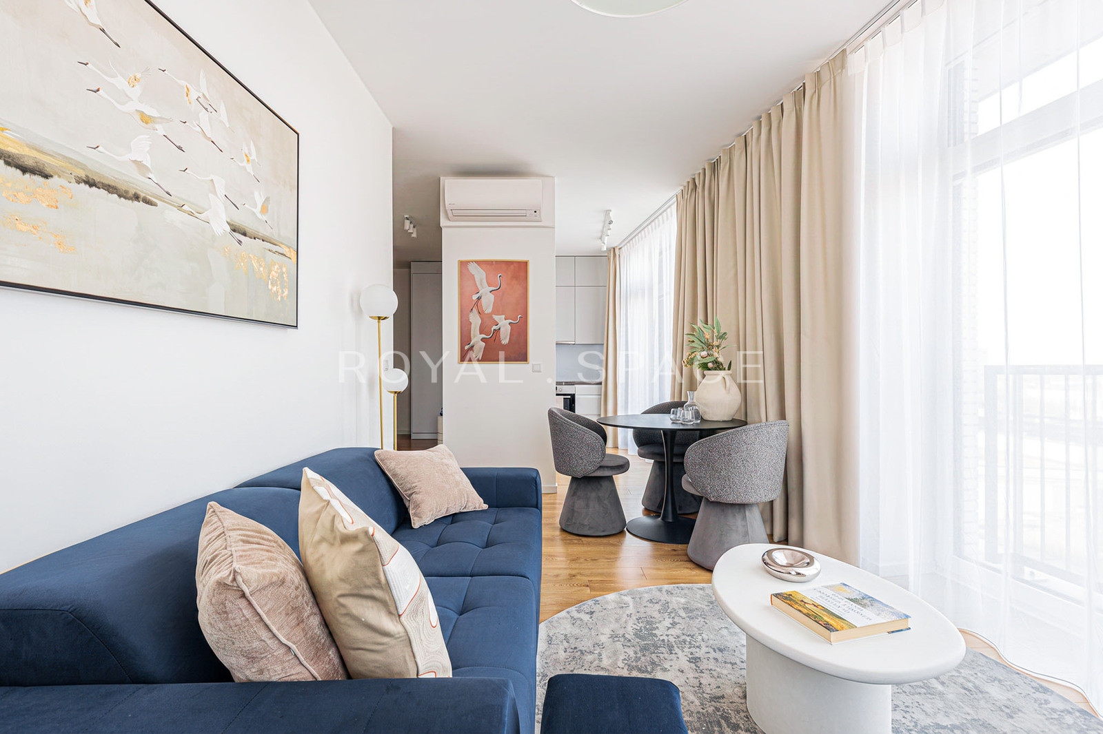 Stylish Apartment in Browary | 10th floor