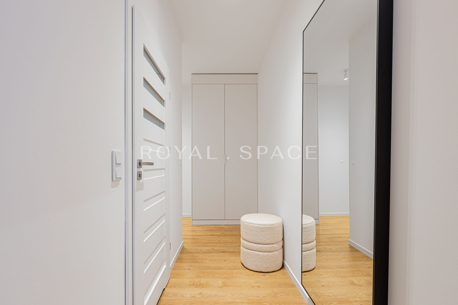 Stylish Apartment in Browary | 10th floor