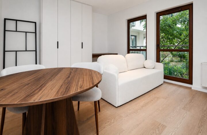 Mieszkanie z balkonem w Garden Residence