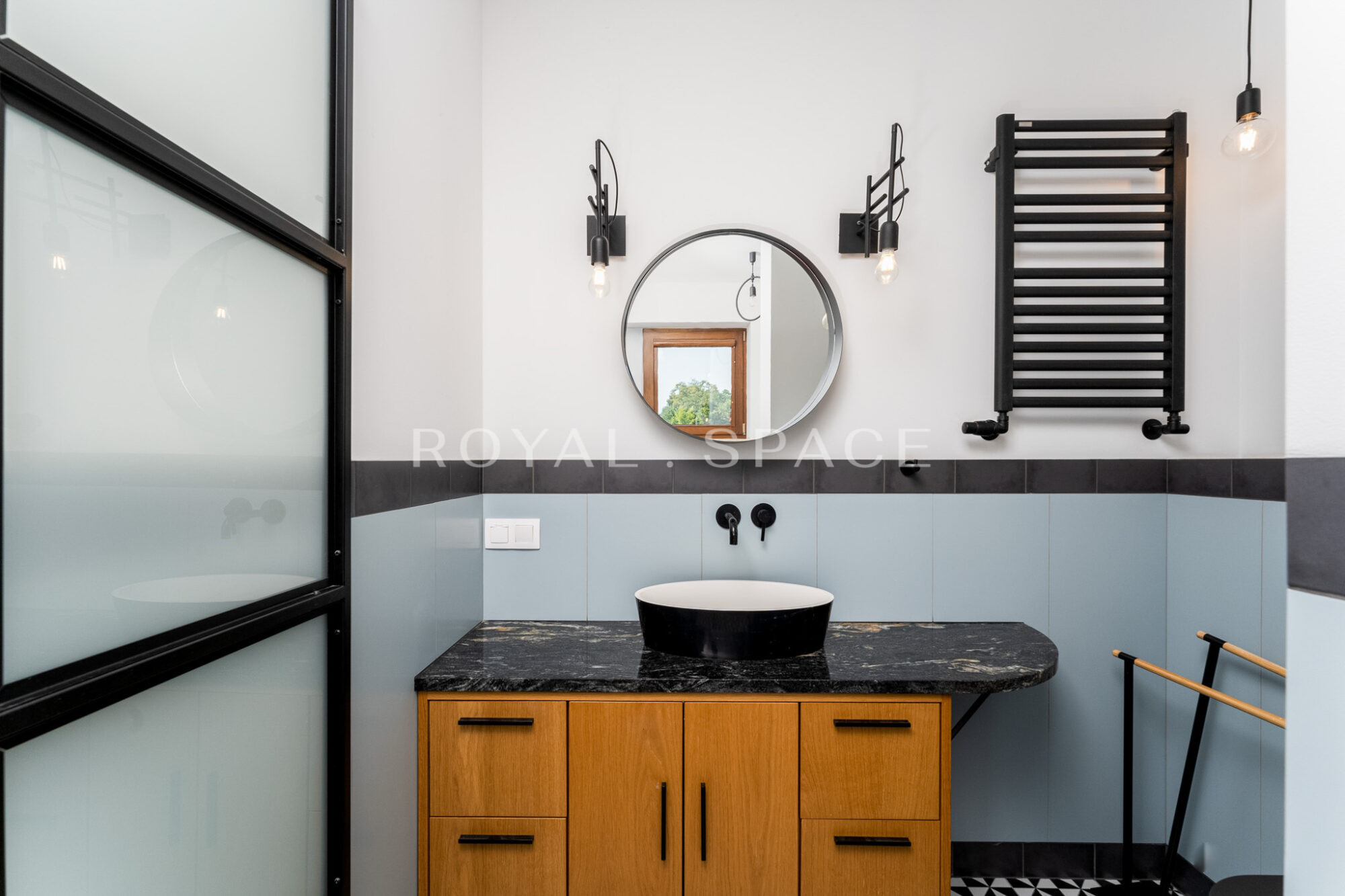Przestronny apartament z tarasem na Salwatorze