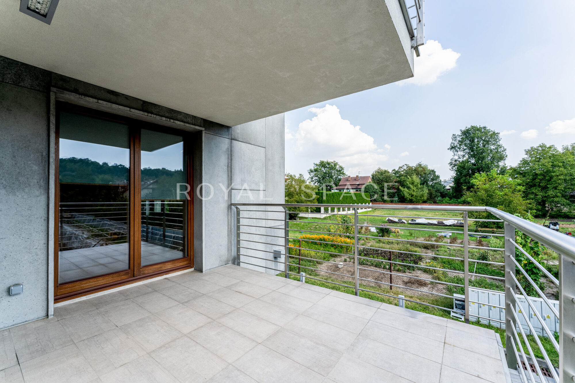 Przestronny apartament z tarasem na Salwatorze