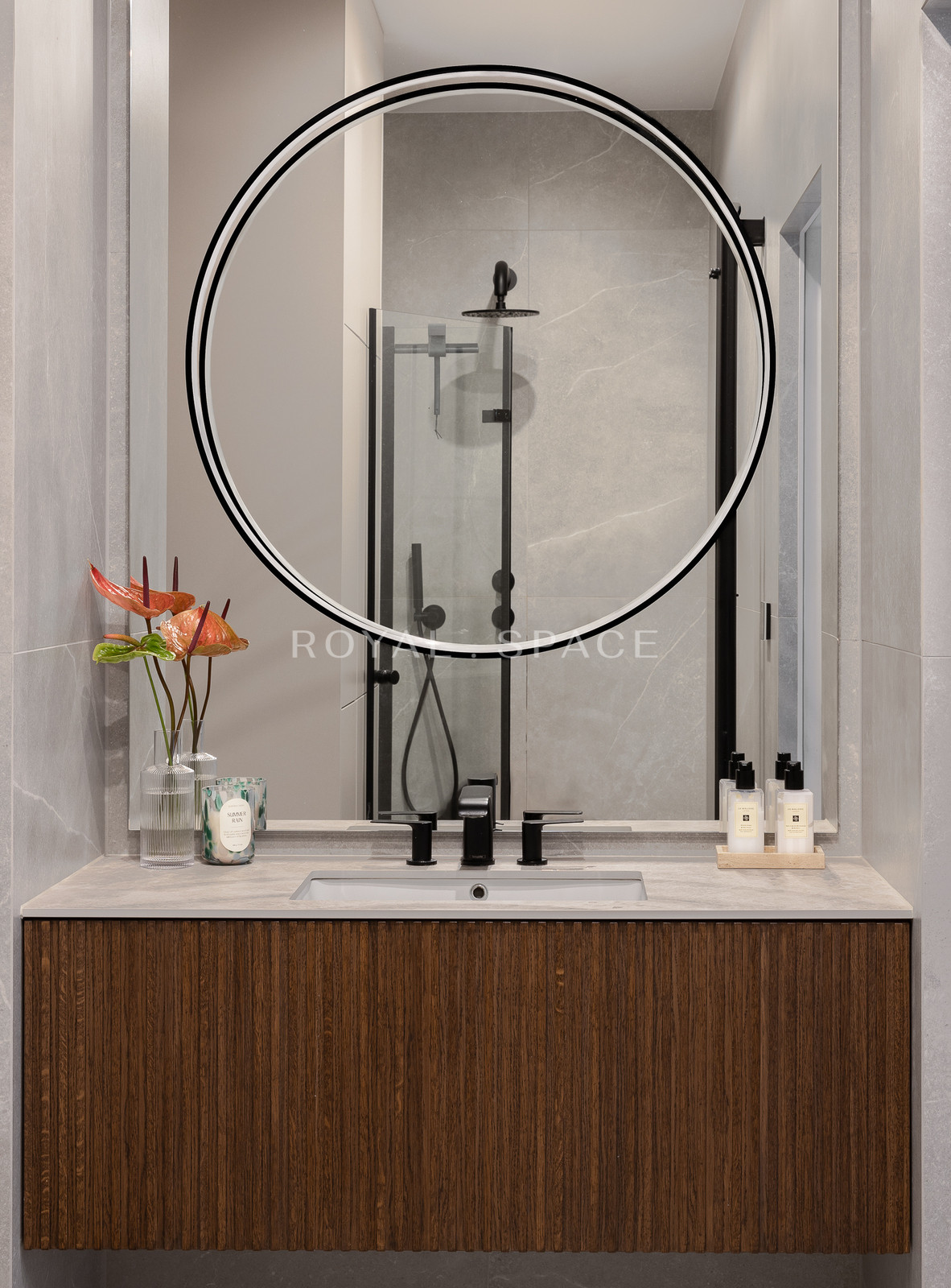 Minimalist Beauty – a modern flat!