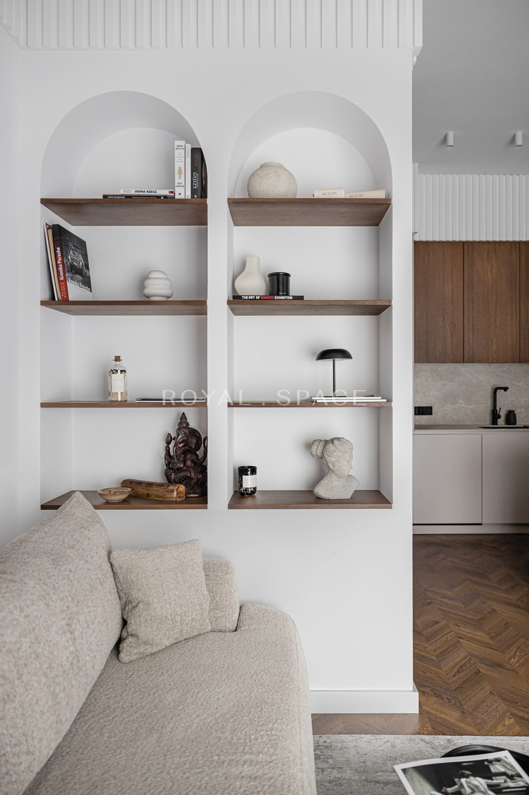 Minimalist Beauty – a modern flat!