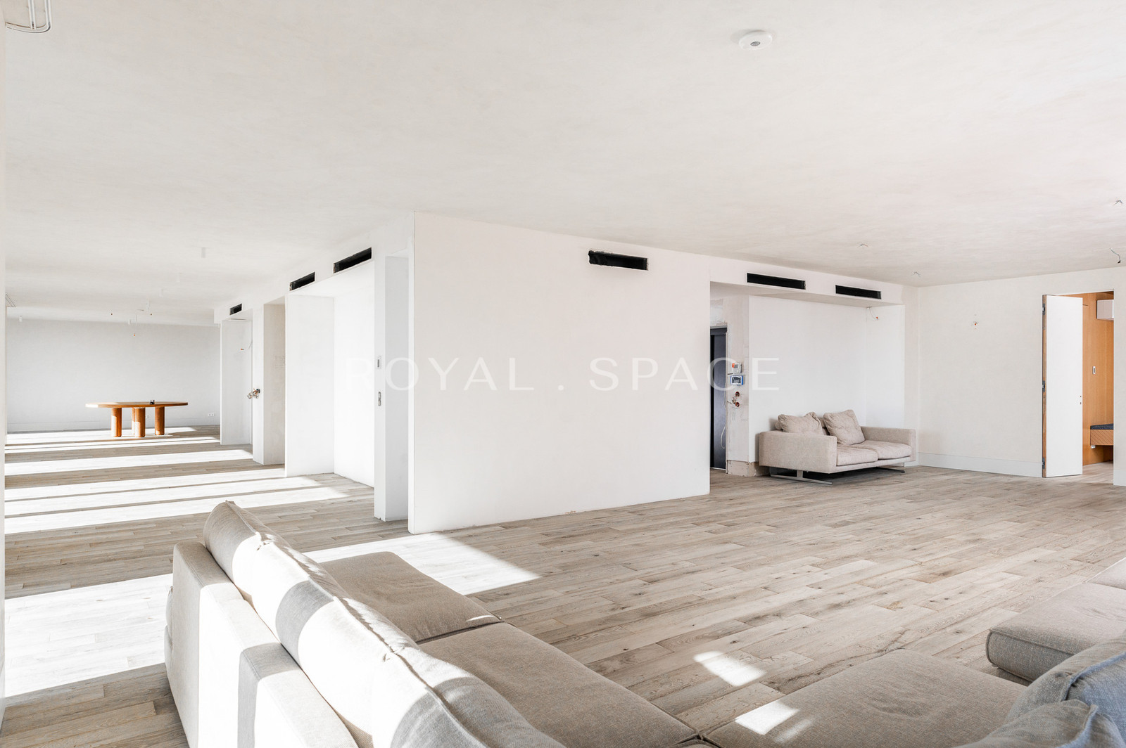 Taras 139 m², widok, prywatność – topowy penthouse