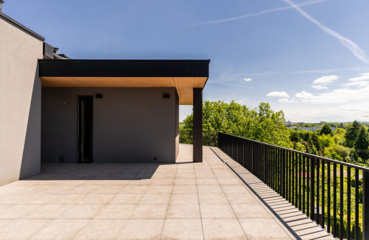 Taras 139 m², widok, prywatność – topowy penthouse