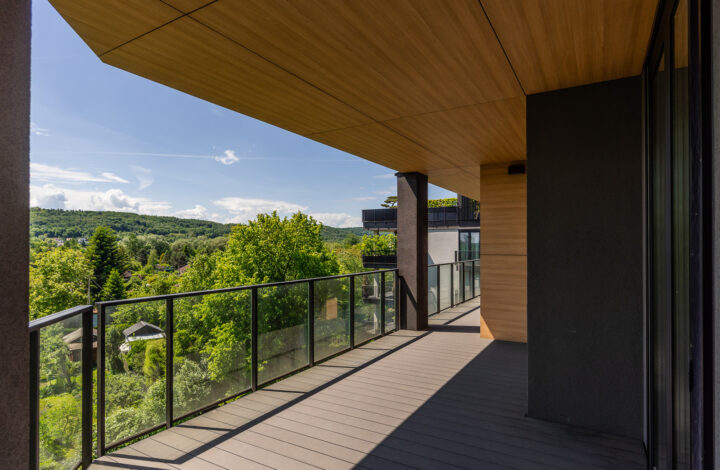 Taras 139 m², widok, prywatność – topowy penthouse