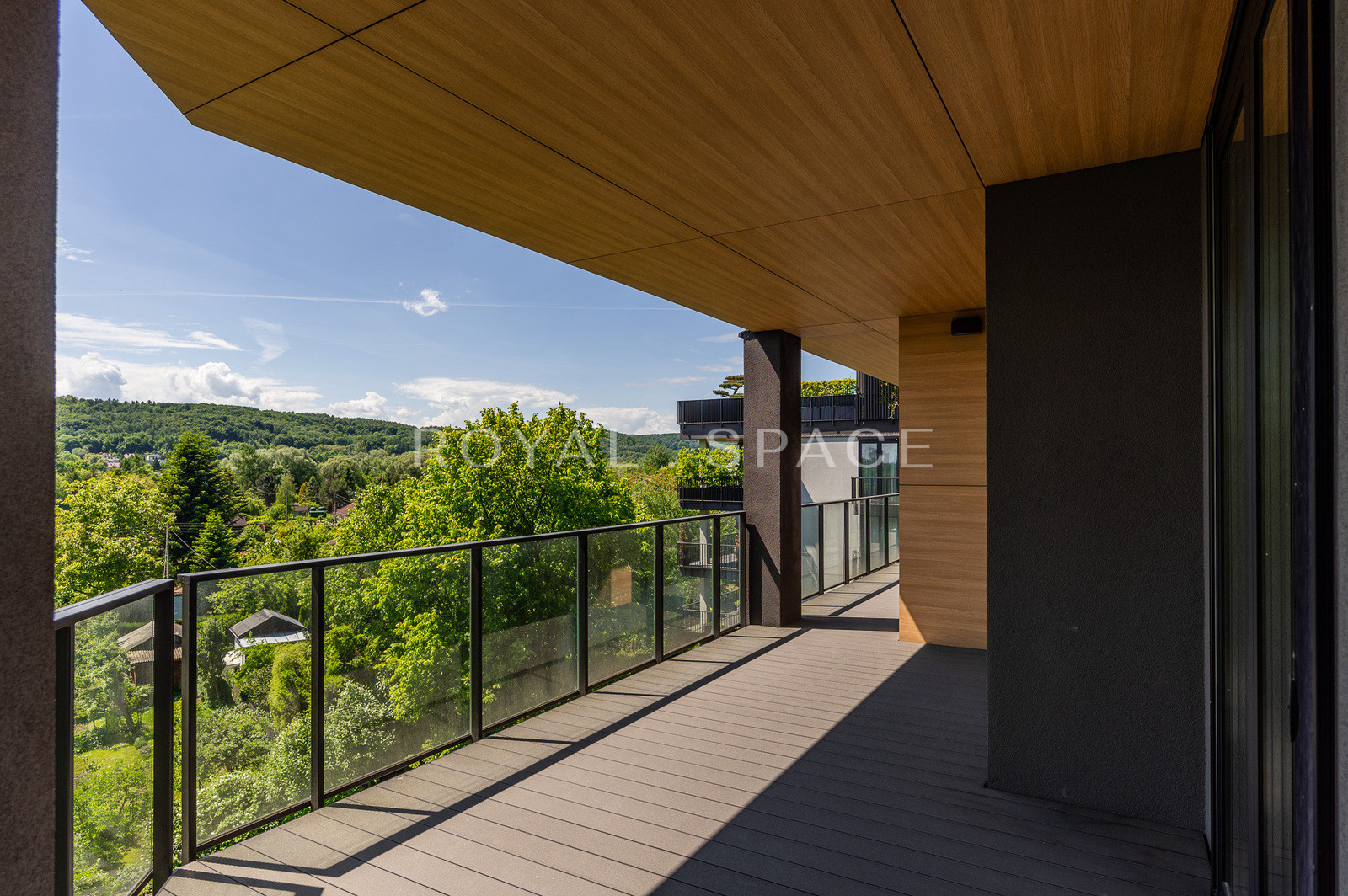 Taras 139 m², widok, prywatność – topowy penthouse