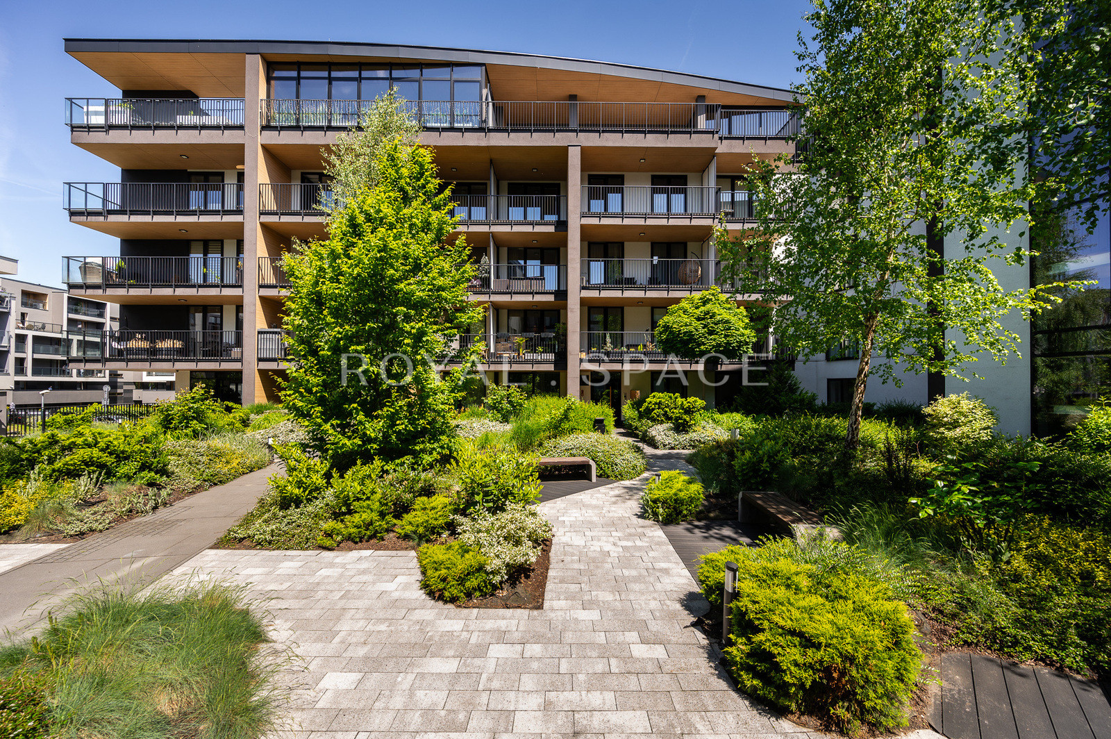 Taras 139 m², widok, prywatność – topowy penthouse
