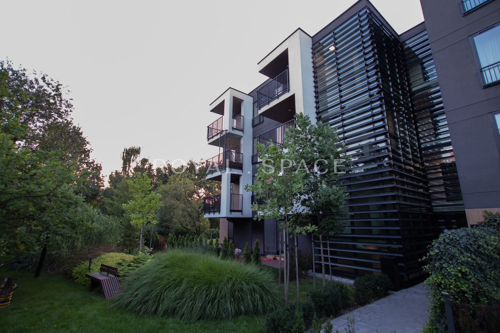 Penthouse z tarasem na dachu | widok na Las Wolski