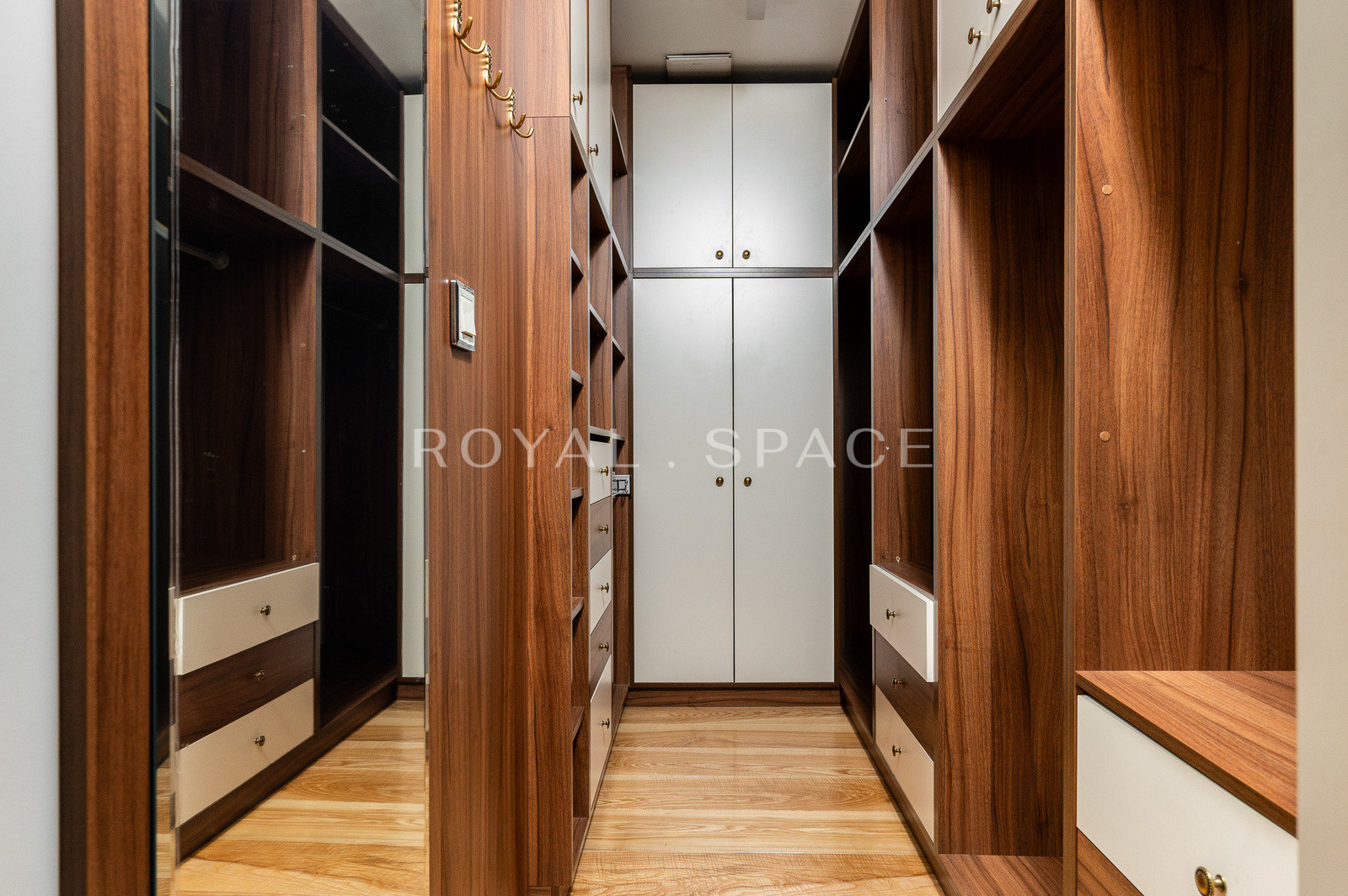 Luksusowy, klasyczny apartament w Angel Wawel