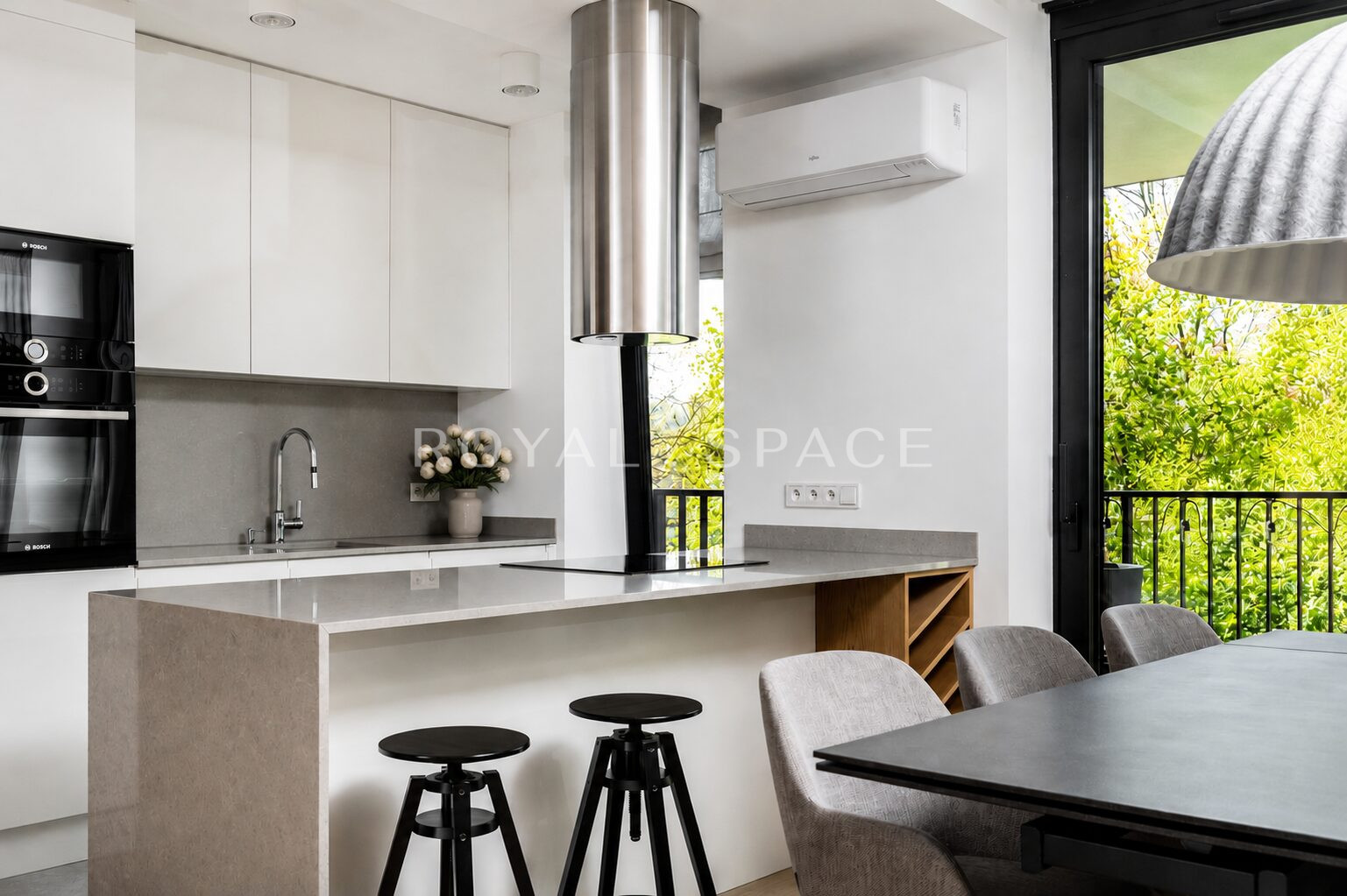 Przestronny apartament River Line | Wola Justowska