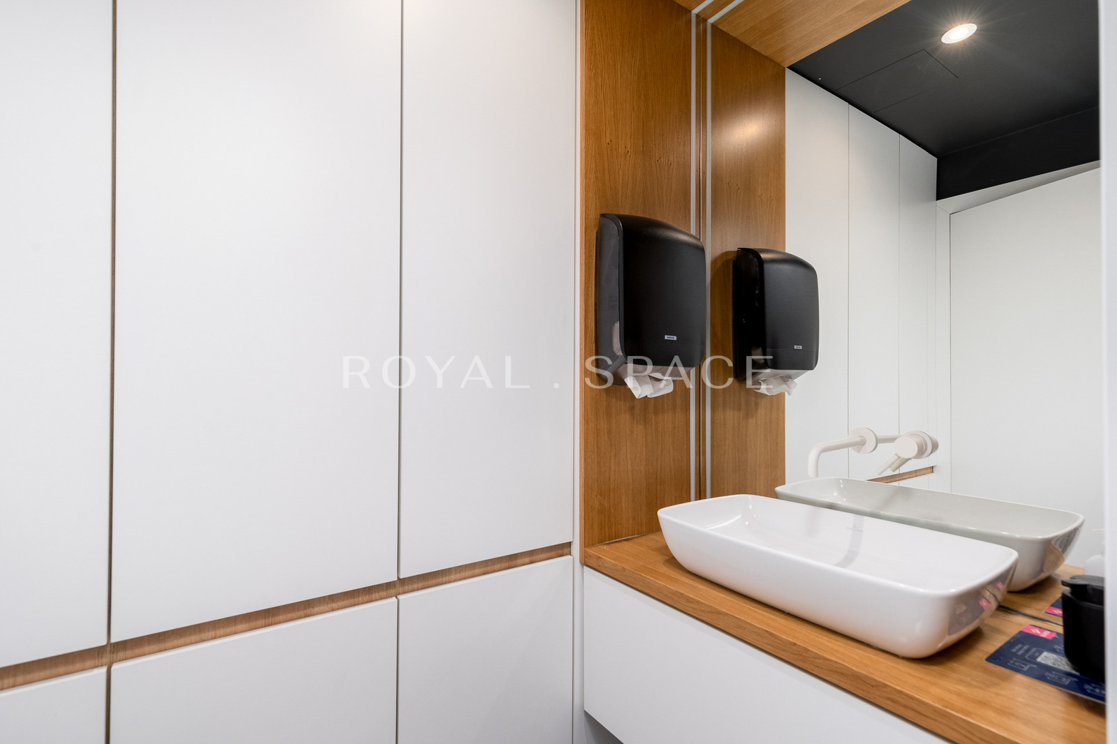 Finished ground-floor commercial space | Kazimierz