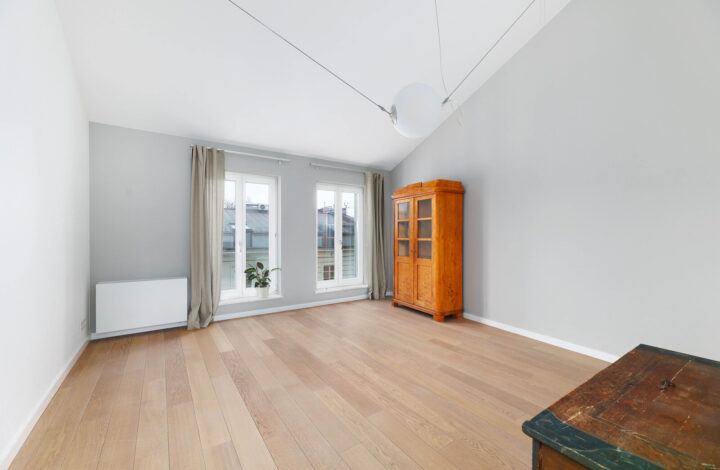 Trzypoziomowy apartament w sercu miasta | Czysta