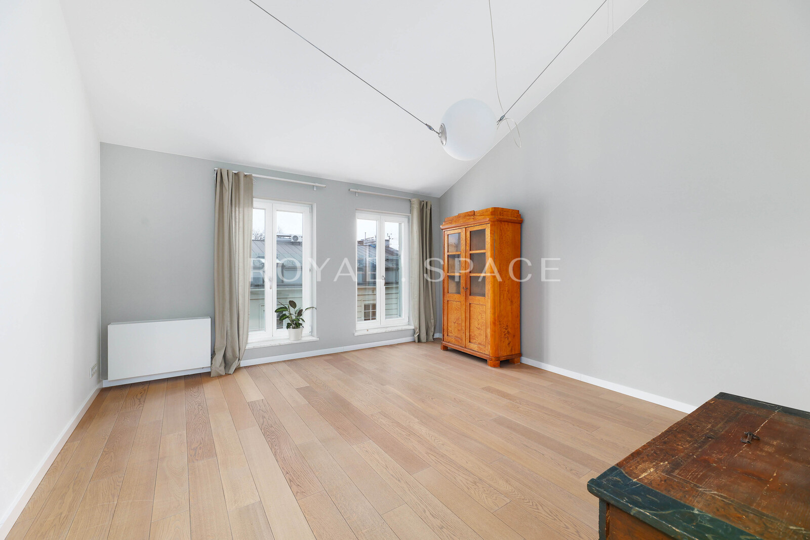 Trzypoziomowy apartament w sercu miasta | Czysta