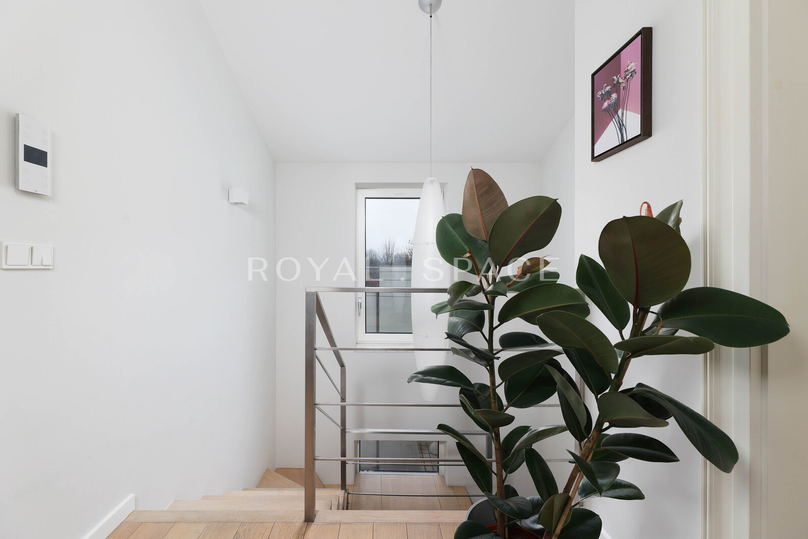 Trzypoziomowy apartament w sercu miasta | Czysta