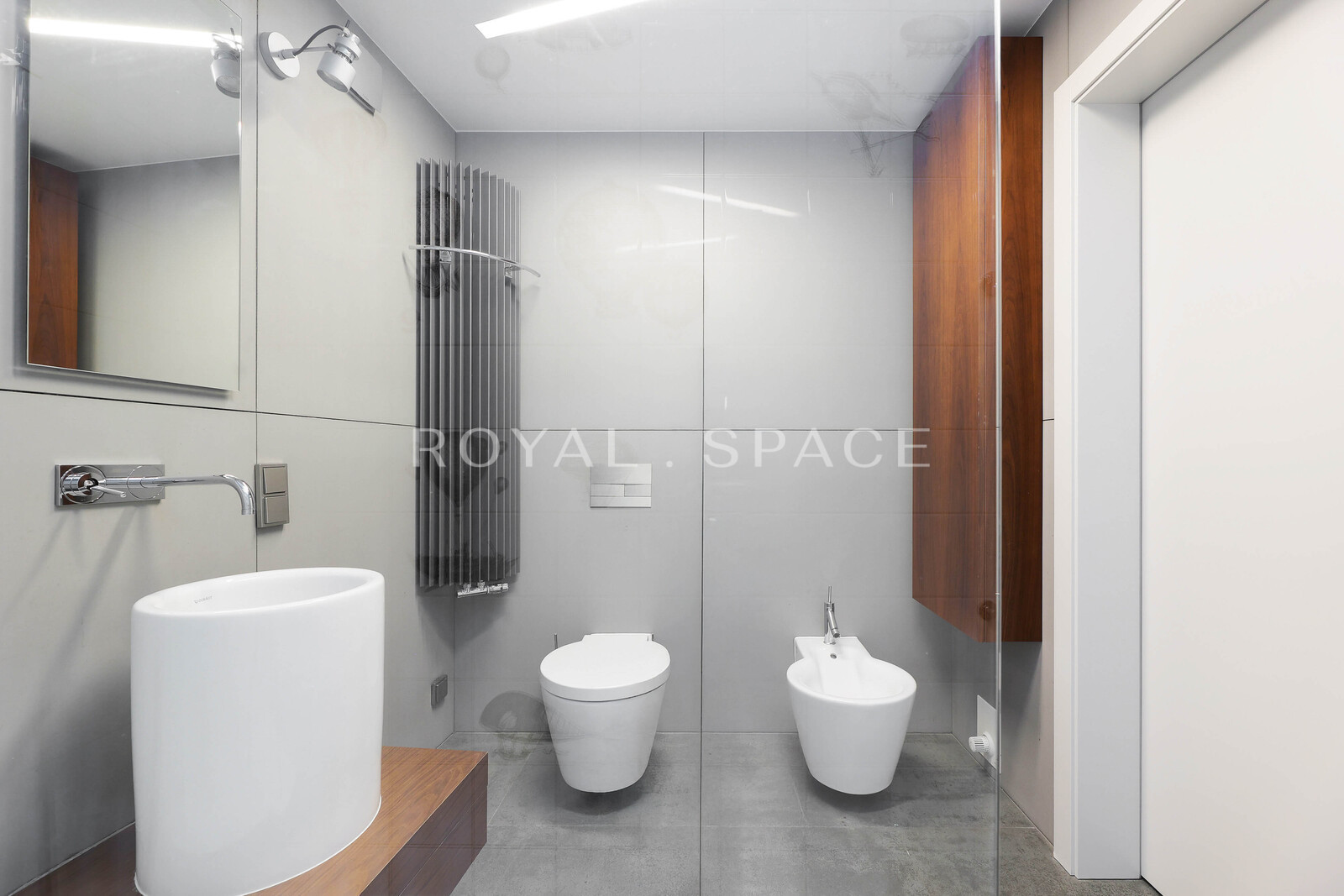 Trzypoziomowy apartament w sercu miasta | Czysta