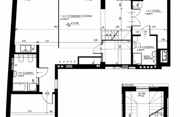 Trzypoziomowy apartament w sercu miasta | Czysta