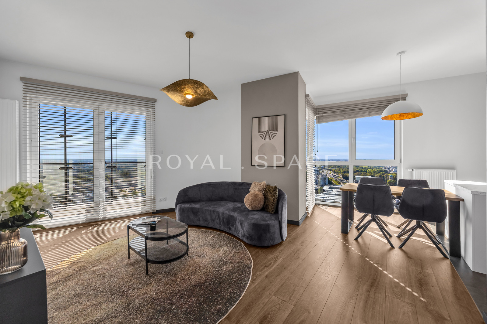 Apartament z Panoramą Miasta | 24 Piętro | Wola