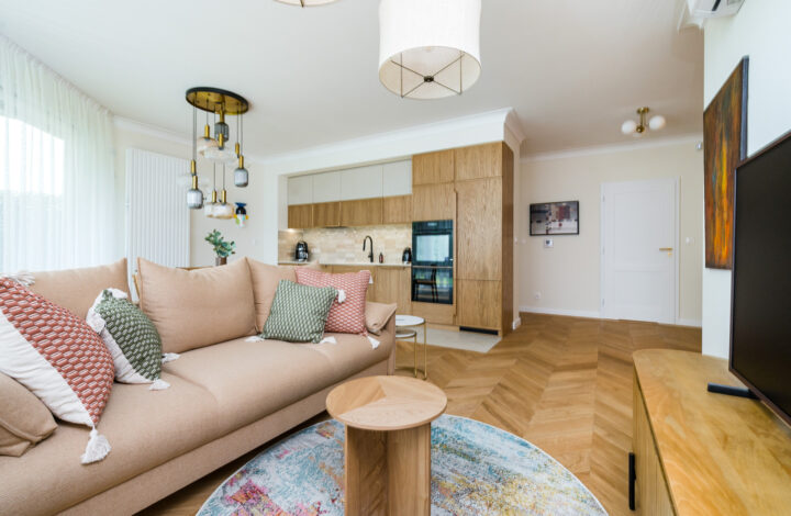 Apartament na Woli Justowskiej z ogrodem