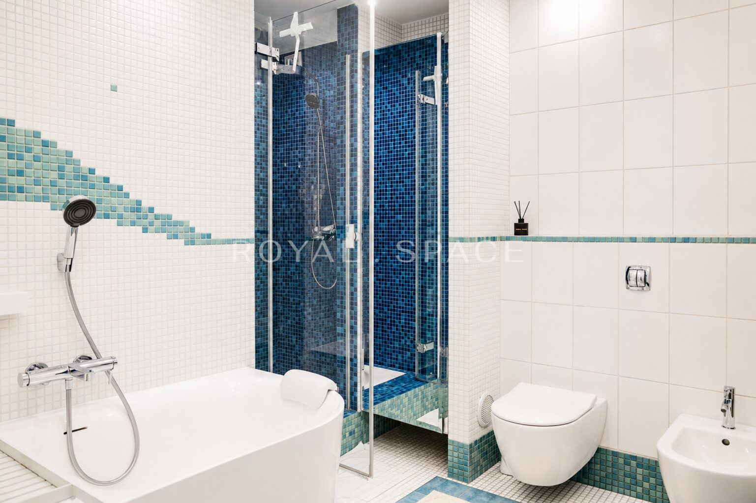 Przestronny apartament z ogrodem | Wola Justowska
