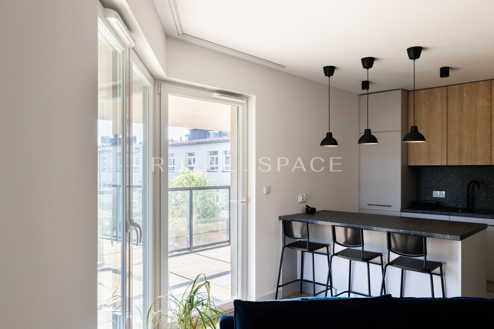 Bright apartment with a terrace in Zabłocie!