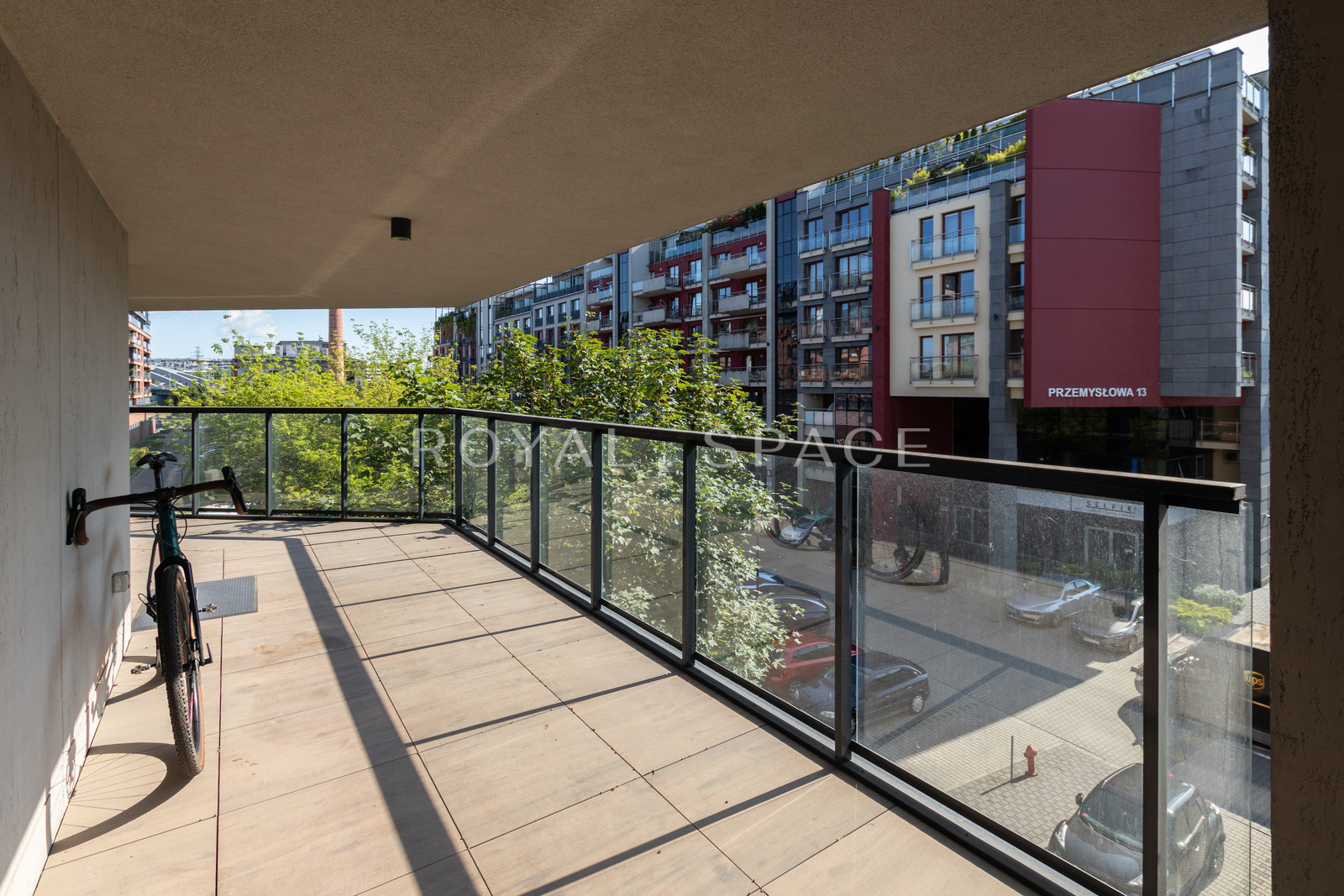 Bright apartment with a terrace in Zabłocie!