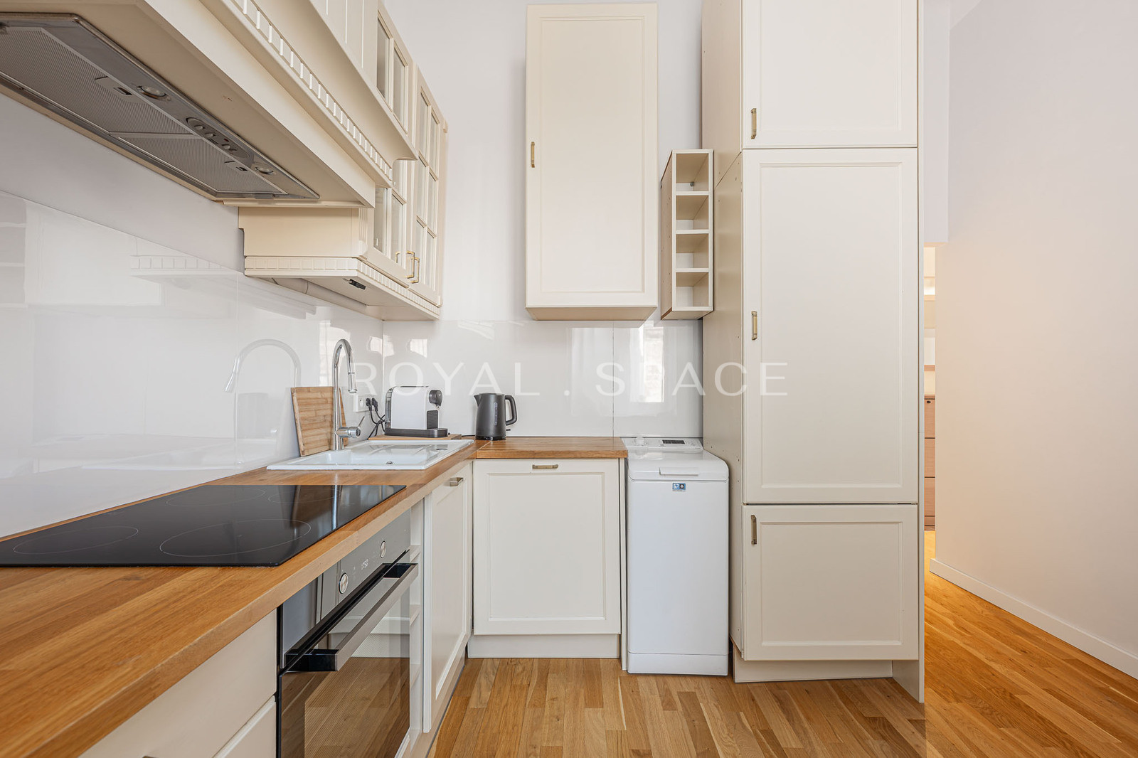 Apartament z charakterem | Al. Ujazdowskie