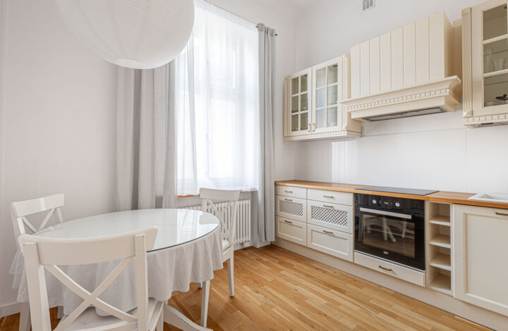 Apartament z charakterem | Al. Ujazdowskie