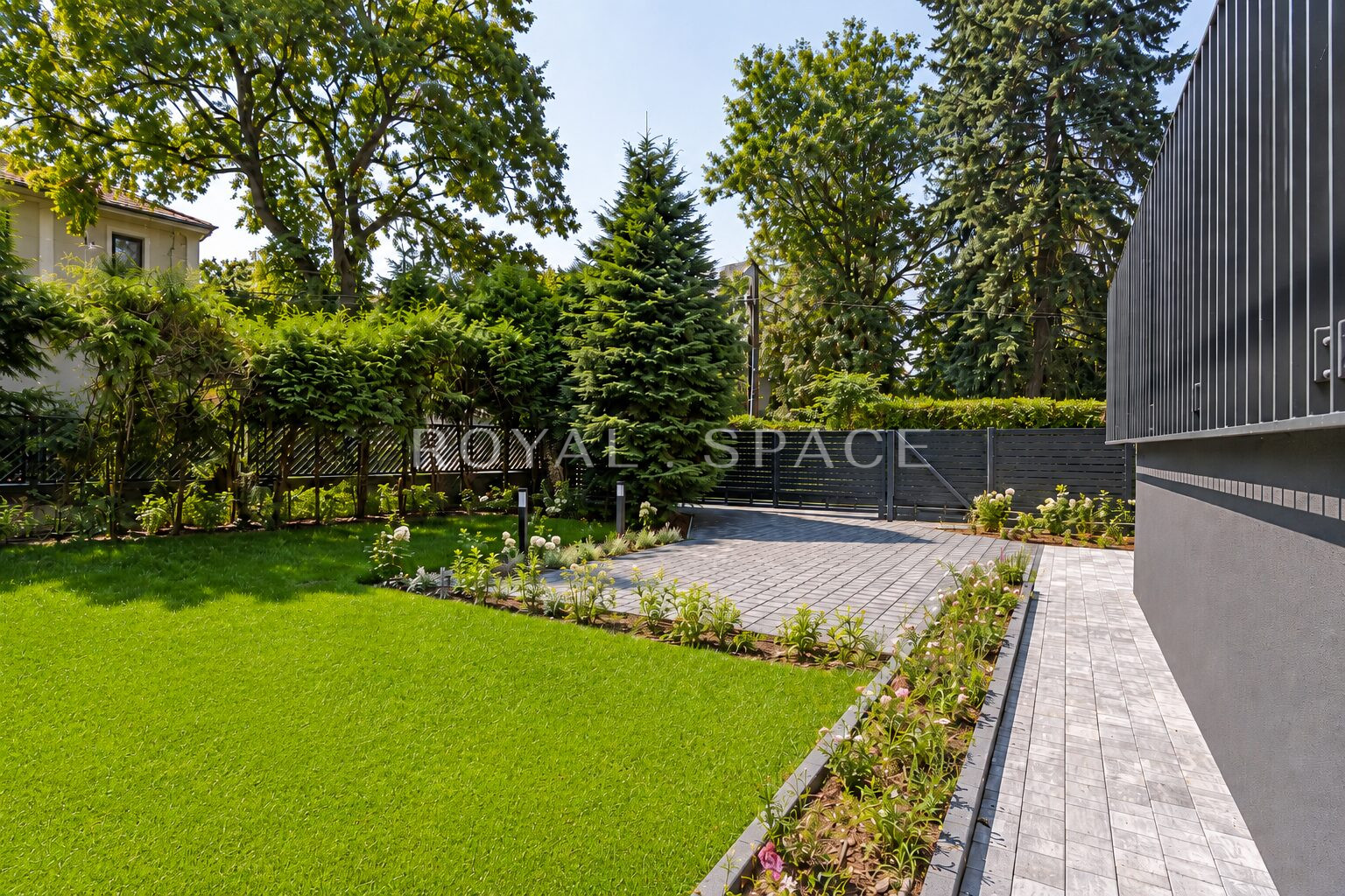 Luxury Villa 700 m from Kraków Błonia