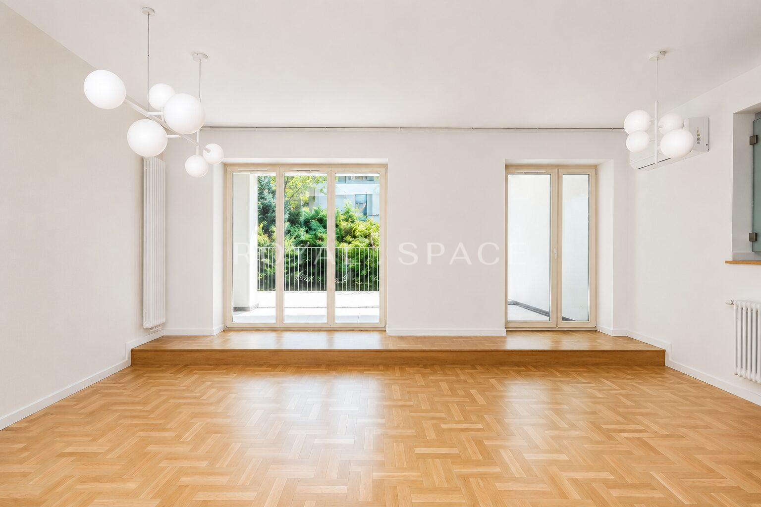 Luxury Villa 700 m from Kraków Błonia