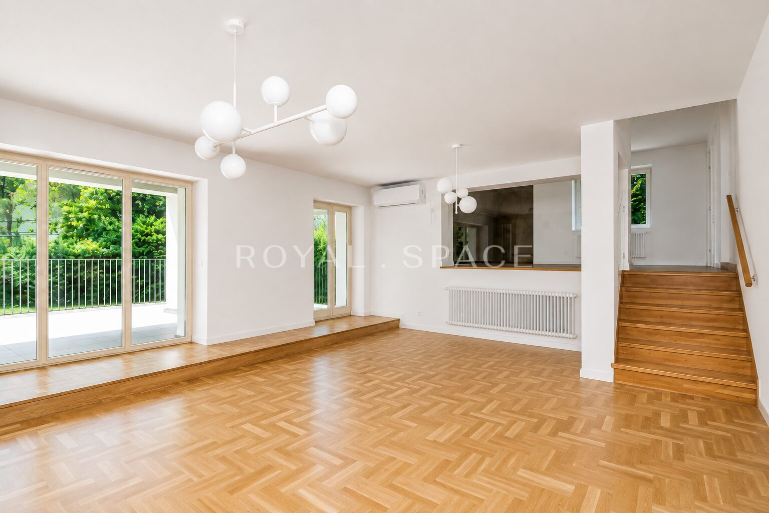 Luxury Villa 700 m from Kraków Błonia