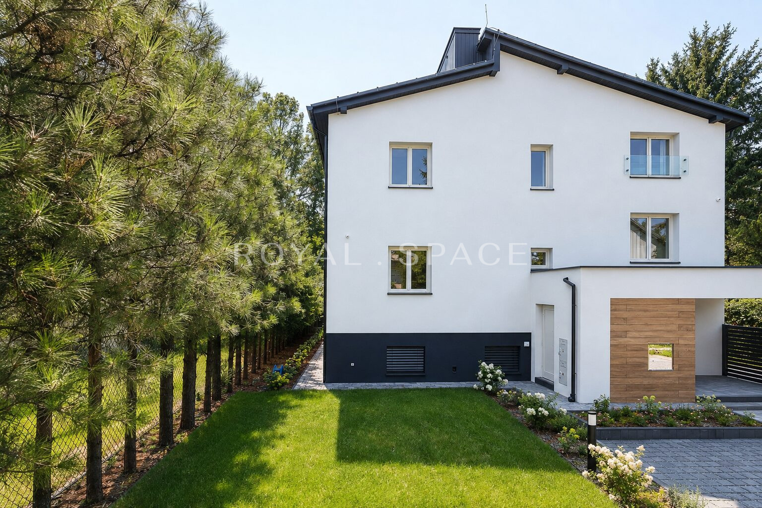 Luxury Villa 700 m from Kraków Błonia