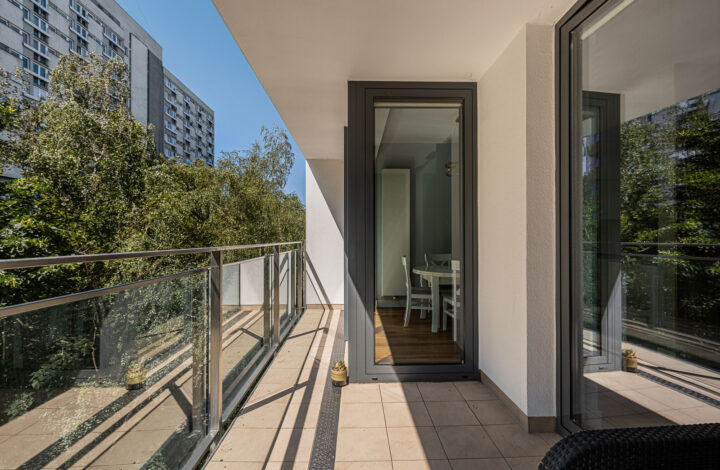 4 Rooms | Premium Apartment on Grzybowska Street