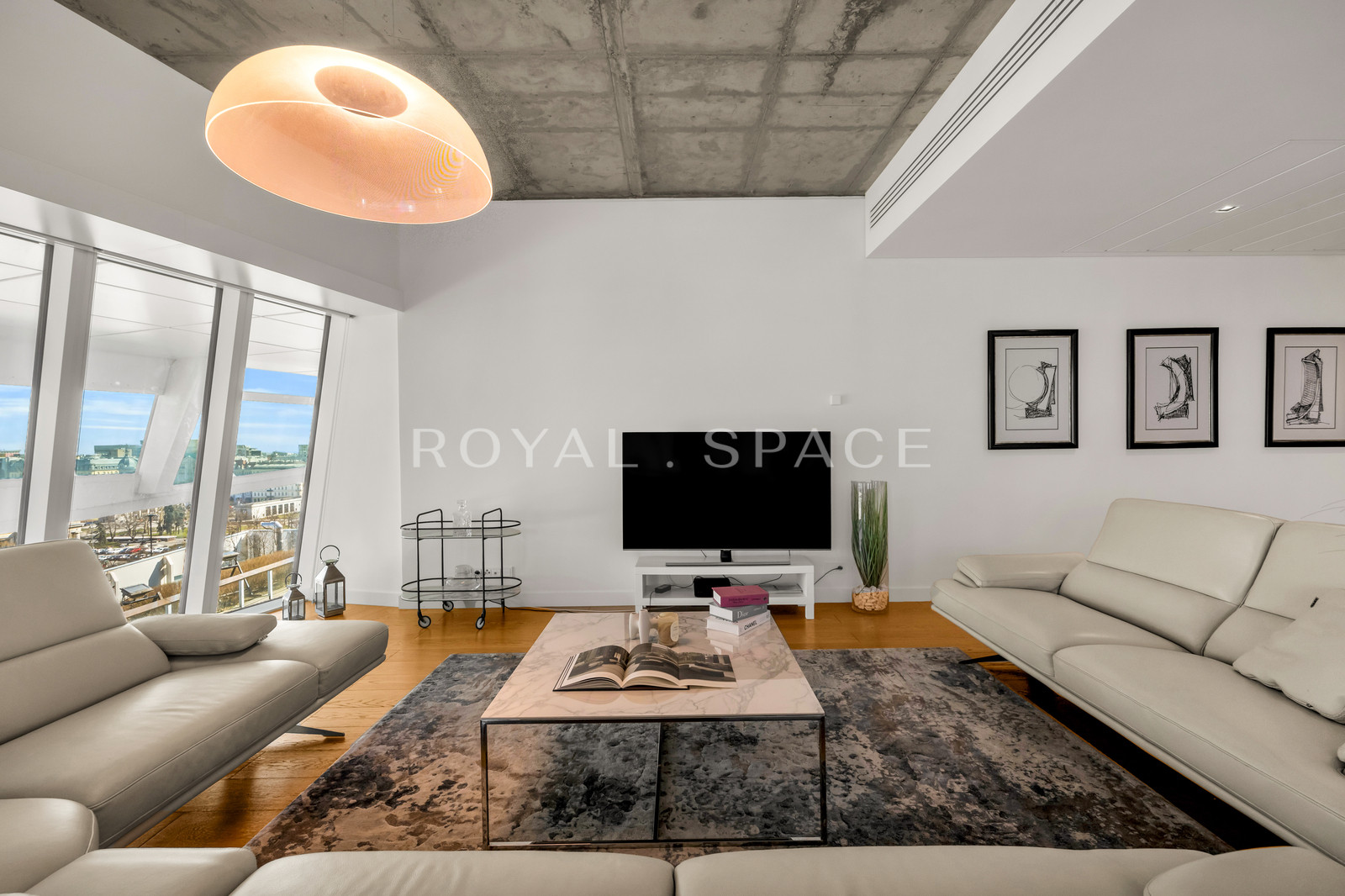 230 m² of luxury at Złota 44!