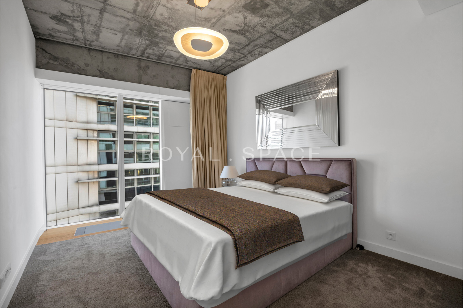 230 m² of luxury at Złota 44!