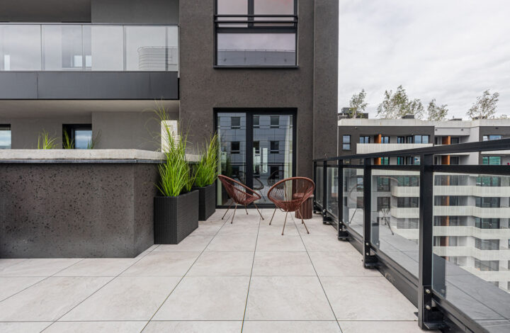 Exclusive apartment | 90 sqm Terrace | 2 Parkings