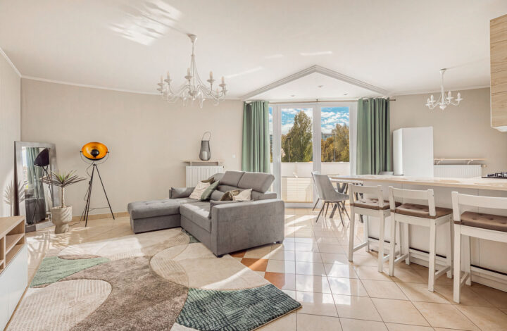 Comfortable 2-Bedroom Apartment with a Terrace