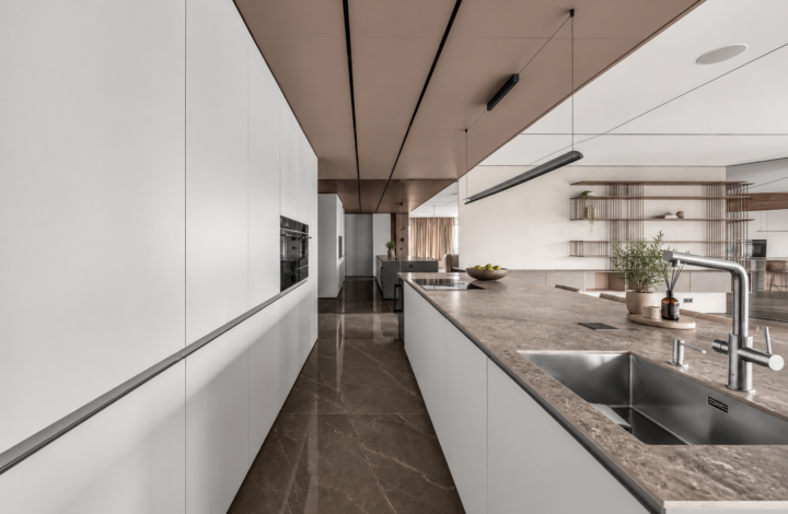 Złota 44 | Penthouse with a panoramic view