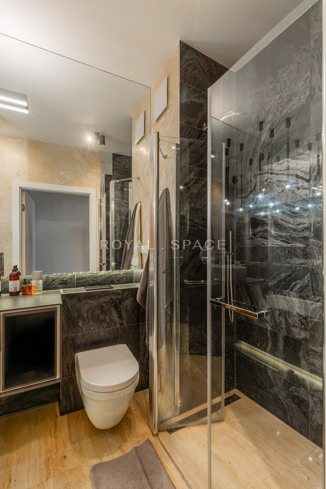 Modern Apartment with Balcony | Rudzka!