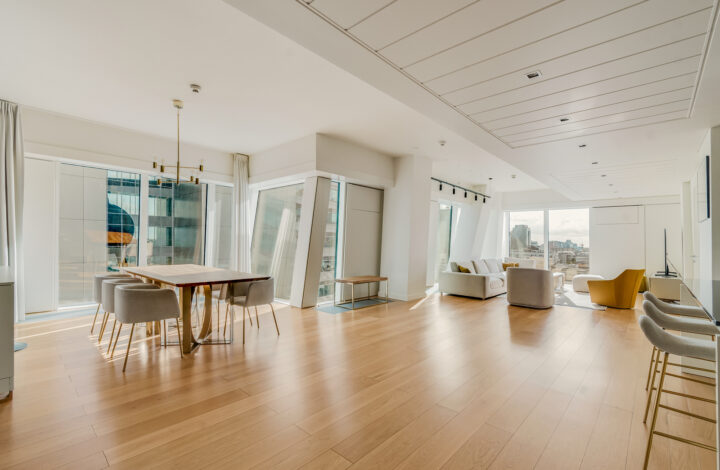 4 bedrooms apartment in Złota 44!