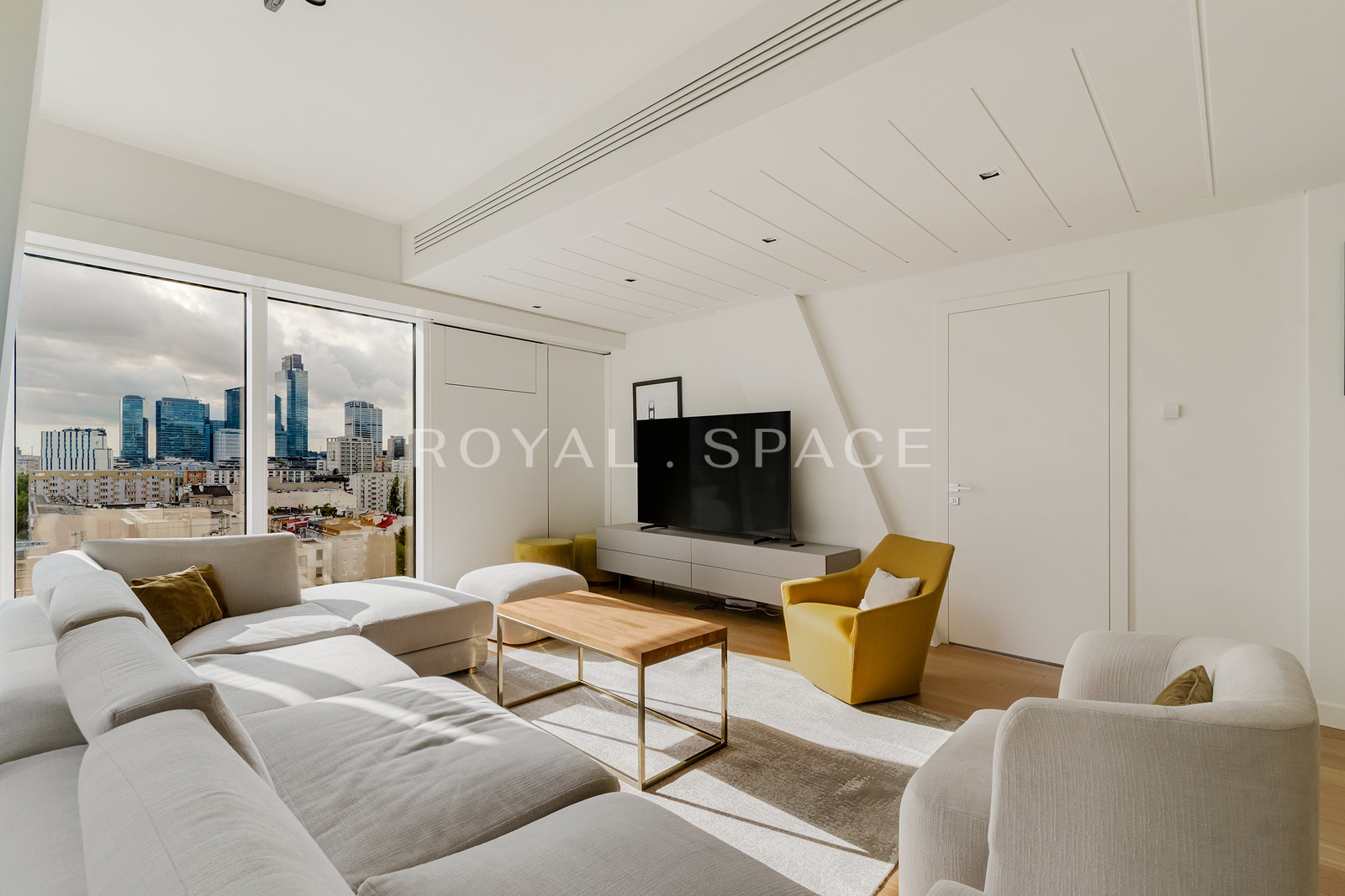 4 bedrooms apartment in Złota 44!