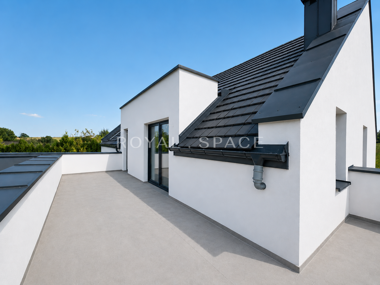 Residence with Pool and 20-Are Plot