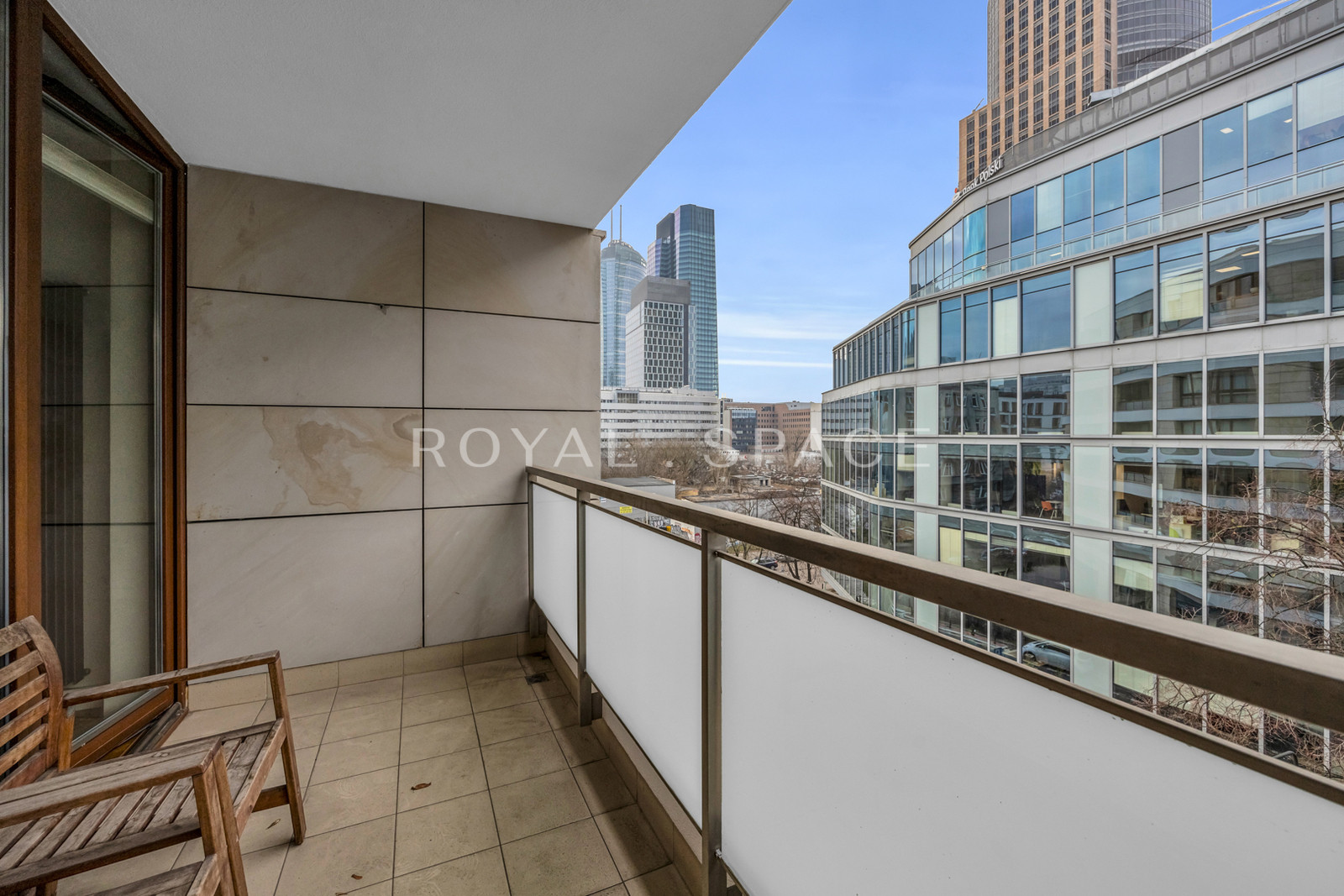 Przestronny apartament z tarasem | Meridian