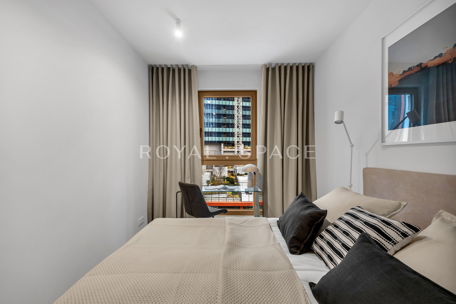 Ekskluzywny duży apartament | Towarowa Square
