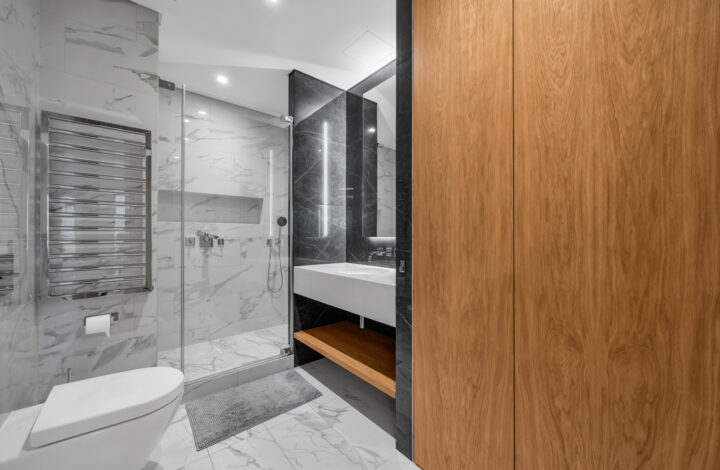 Złota 44 | Jasny przestronny apartament