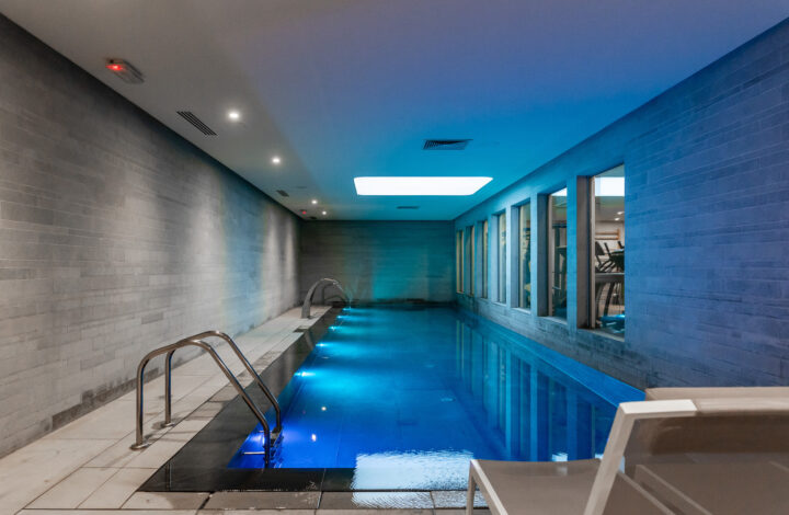 Stunning Classic Luxury Apartment at Angel Wawel
