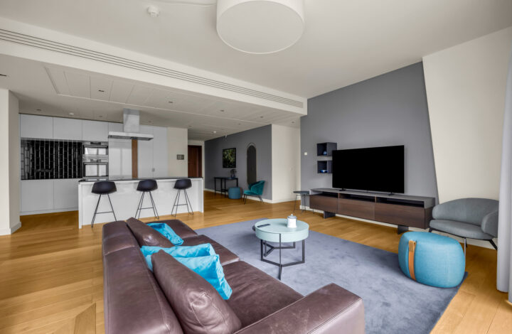 Przestronny Apartament na Złotej 44!