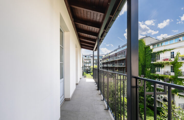 Stunning Classic Luxury Apartment at Angel Wawel