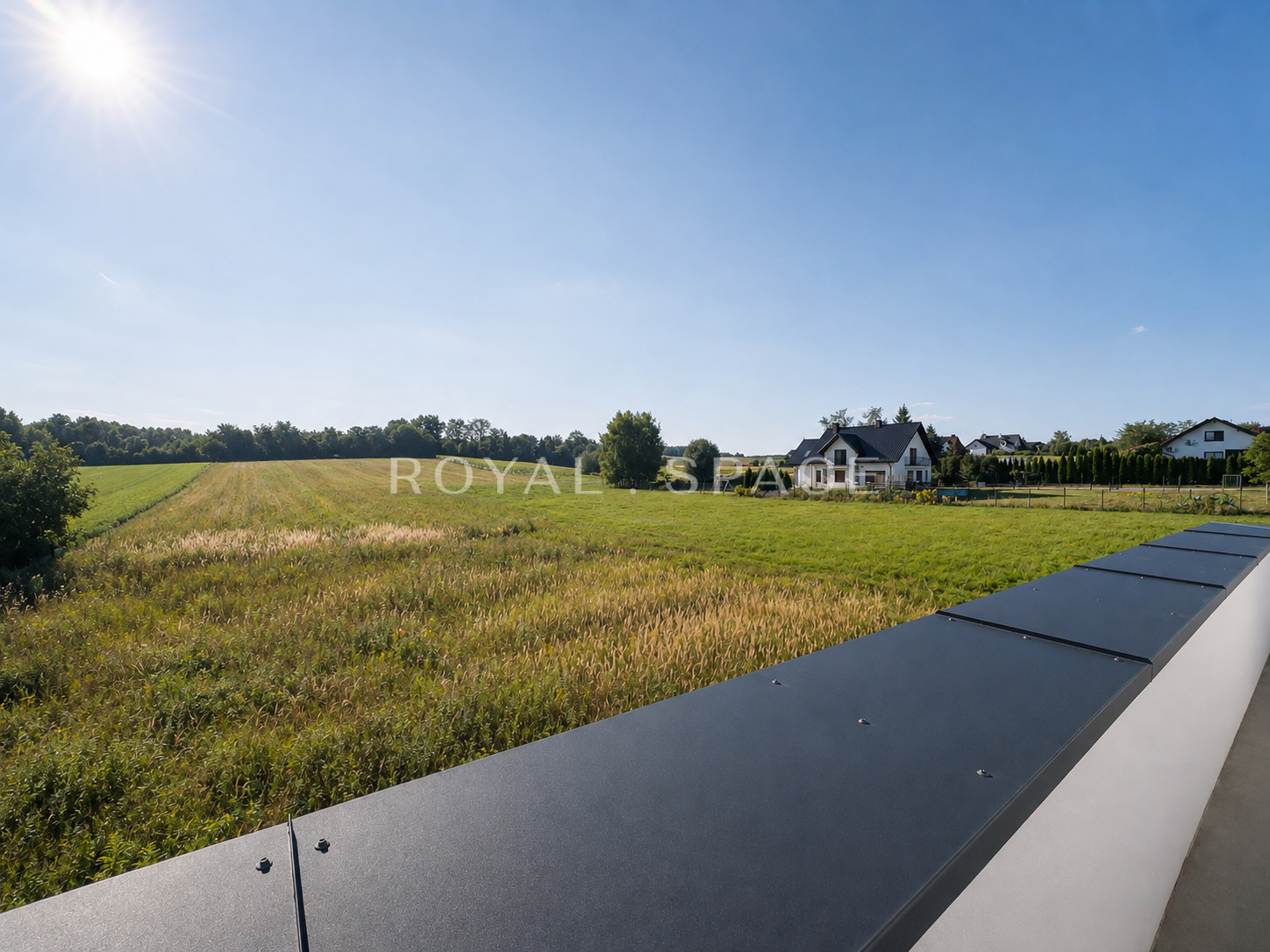 Residence with Pool and 20-Are Plot