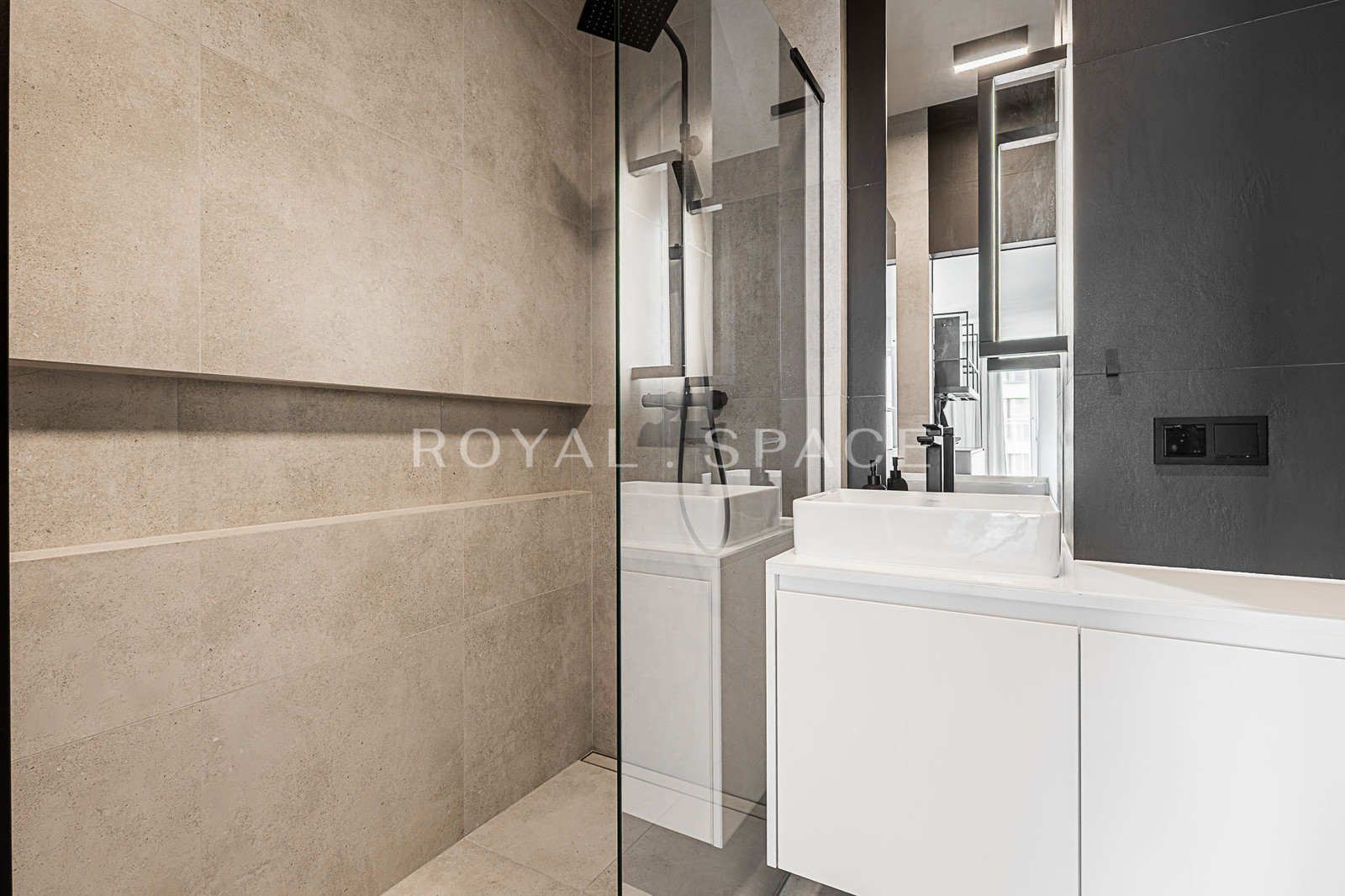 First Rental | 19 Dzielnica | Elegant 61 m² Apartment